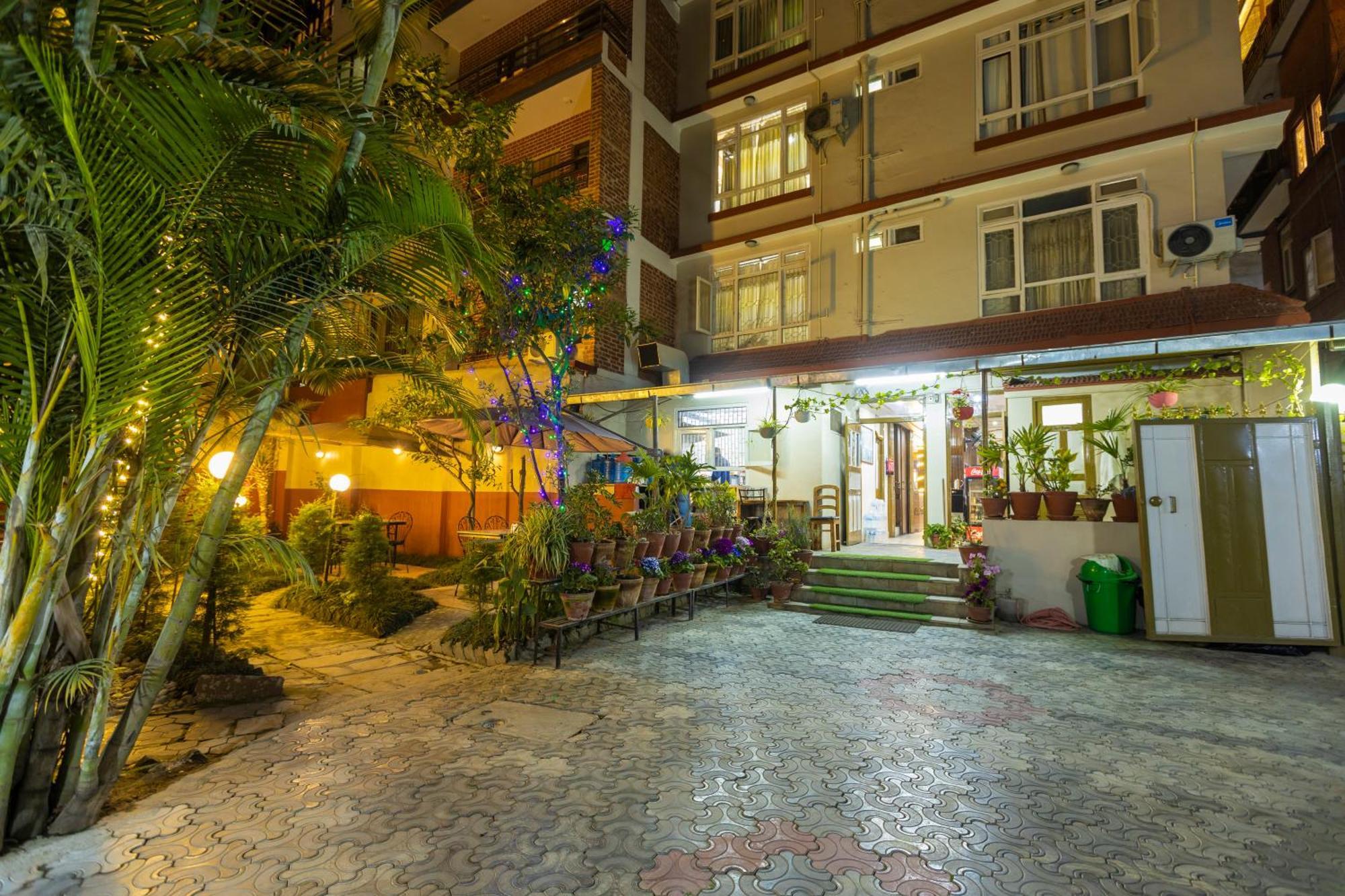 Hotel Sekai Kathmandu Luaran gambar