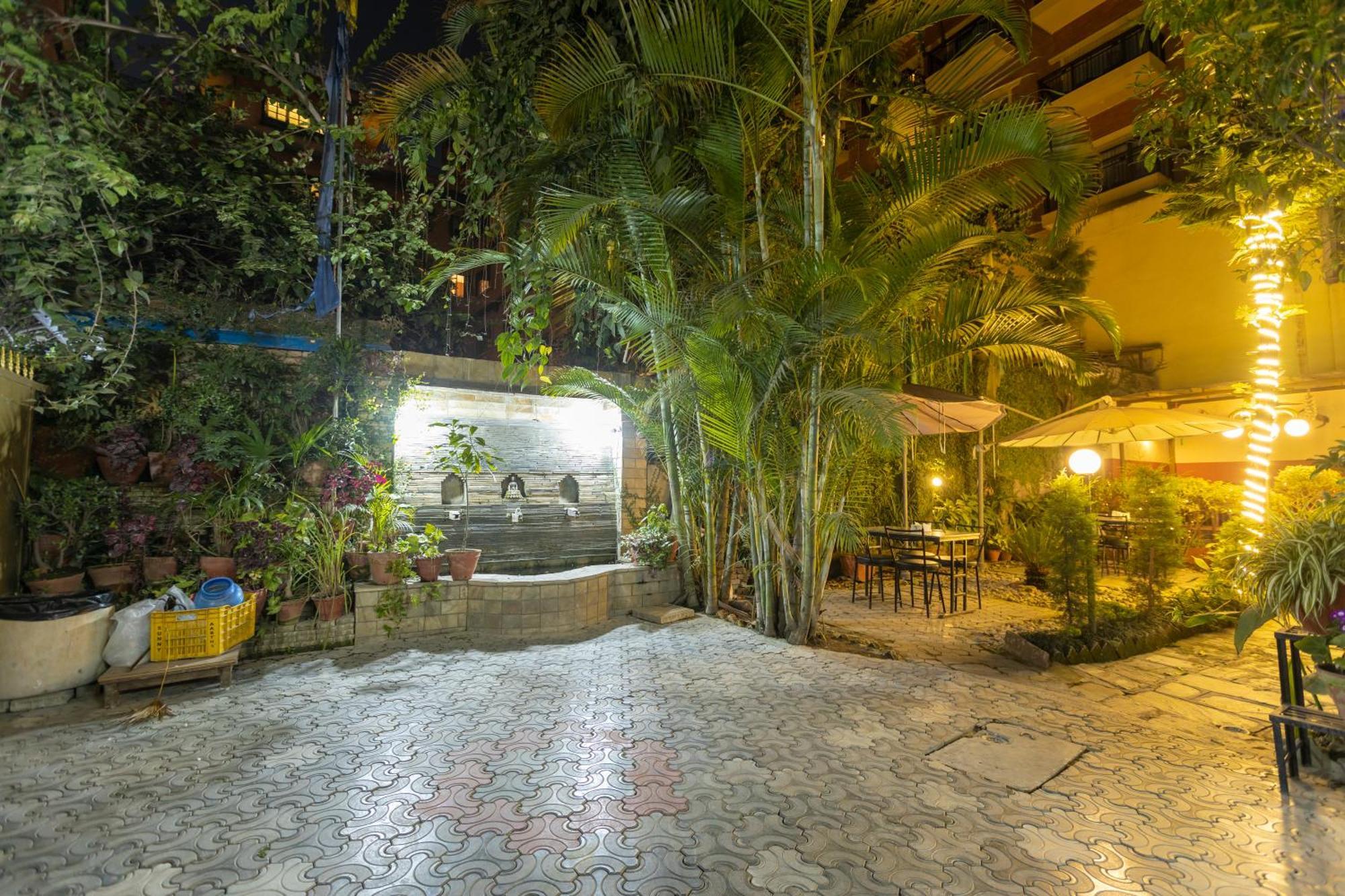 Hotel Sekai Kathmandu Luaran gambar