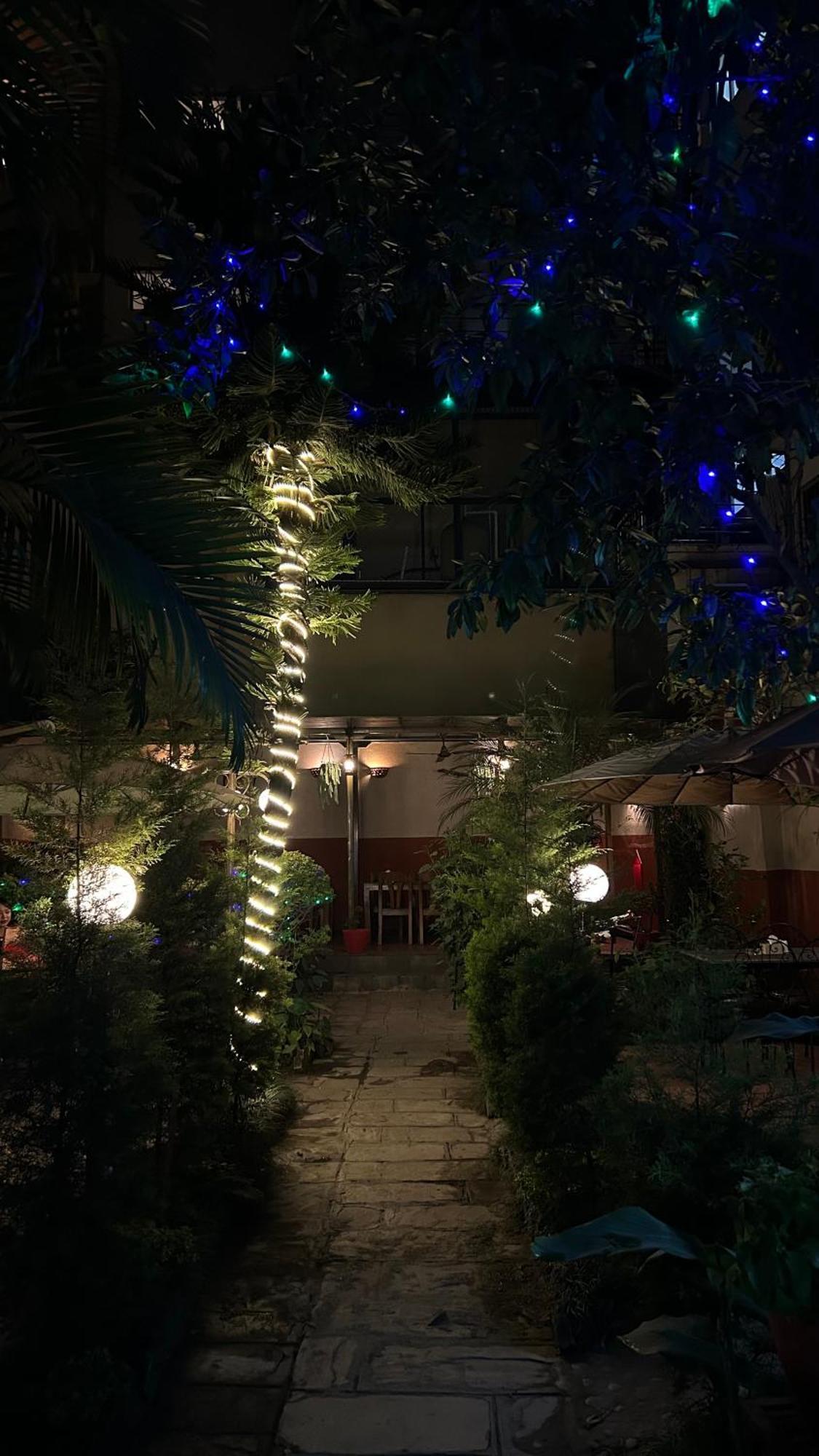 Hotel Sekai Kathmandu Luaran gambar